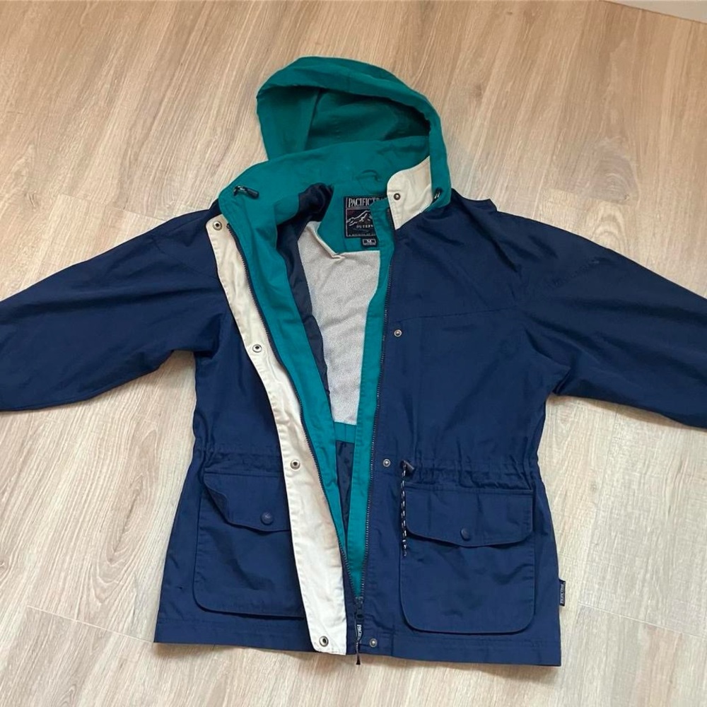 Vintage windbreaker